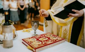 REBELIÓN EN EL VATICANO: 15 monjas clarisas renuncian al Papa monjas clarisas